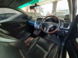 Jual Mobil Toyota Harrier 2.4L Premium 2009 Terawat di Bekasi 3