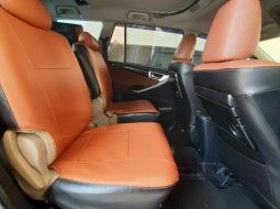 Jual Mobil Bekas Toyota Kijang Innova 2.0 V 2016 1