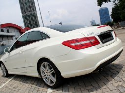 Dijual cepat Mercedes-Benz E-Class E 250 2012 Coupe di DKI Jakarta 7