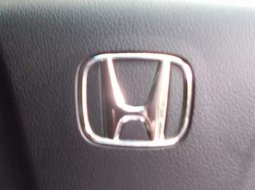 Dijual mobil bekas Honda CR-V Prestige, Jawa Timur  16