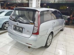 Mobil Mitsubishi Grandis 2010 GT dijual, DKI Jakarta 4