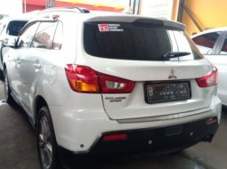 Dijual mobil Mitsubishi Outlander Sport PX 2012 Dp 22 jt Bekasi 5