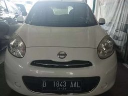 Jual mobil Nissan March 2012 bekas, Jawa Barat 8