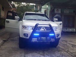 Jual mobil Mitsubishi Pajero Sport Exceed 2010 bekas, Jawa Tengah 11