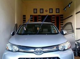 Bali, Toyota Avanza Veloz 2016 kondisi terawat 3