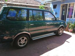 Mobil Toyota Kijang 1998 LGX dijual, Jawa Timur 6