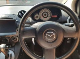 Dijual mobil bekas Mazda 2 S, Jawa Tengah  3