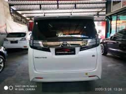 Jawa Timur, Toyota Vellfire G 2015 kondisi terawat 5