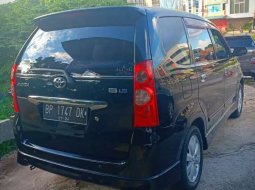 Mobil Toyota Avanza 2009 S dijual, Riau 3