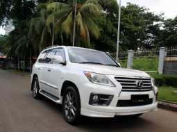 Jual Mobil Bekas Lexus LX 570 AT 2012 di DKI Jakarta 8