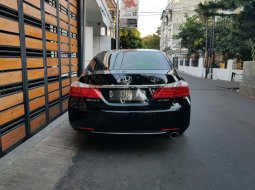 Dijual mobil Honda Accord 2.4 VTi-L 2013 di Jawa Tengah 1