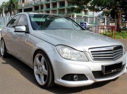 Dijual cepat Mercedes-Benz C-Class C200 CGI 2011 di DKI Jakarta 9