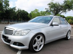 Dijual cepat Mercedes-Benz C-Class C200 CGI 2011 di DKI Jakarta 8