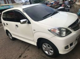 Jual cepat Toyota Avanza G 2011 di Lampung 6