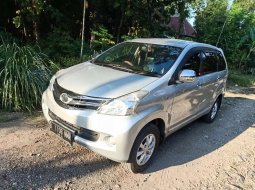 Mobil Toyota Avanza 2013 G dijual, Jawa Timur 5