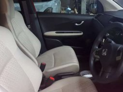 Dijual mobil bekas Honda Brio E, Kalimantan Selatan  6