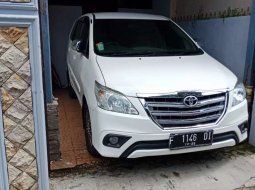 Mobil Toyota Kijang Innova 2012 2.5 G terbaik di Jawa Tengah 4