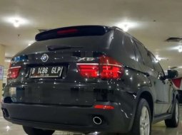 Dijual mobil bekas BMW X5 E70 3.0 V6, DKI Jakarta  3
