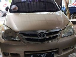 Jawa Timur, Toyota Avanza G 2006 kondisi terawat 2