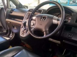 Jual cepat Honda Stream 2.0 2005 di DIY Yogyakarta 1