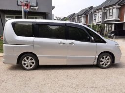 Dijual mobil Nissan Serena Highway Star 2013 di Tangerang Selatan 1