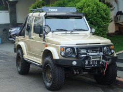 Mobil Suzuki Jimny 2005 terbaik di DKI Jakarta 8