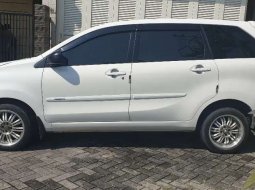 Jual mobil bekas murah Daihatsu Xenia X 2016 di Jawa Timur 2