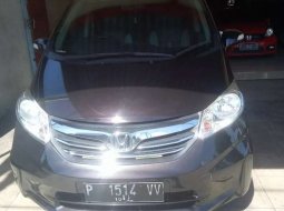 Jual Honda Freed PSD 2012 harga murah di Jawa Timur 2