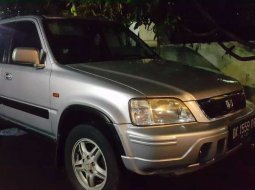 Jual cepat Honda CR-V 2001 di Jawa Timur 1