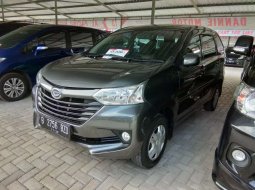 Mobil Daihatsu Xenia 2017 1.3 Manual terbaik di Jawa Tengah 1