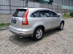 Dijual mobil Honda CR-V 2.4 i-VTEC di Bekasi 5