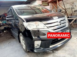 Dijual mobil Nissan Serena HWS Panoramic 2013 di Bekasi 4