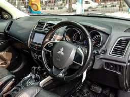 Jual Mobil Bekas Mitsubishi Outlander Sport PX 2015 di Jawa Barat 5