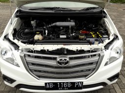 Dijual Mobil Toyota Kijang Innova E 2014 Promo di DIY Yogyakarta 2