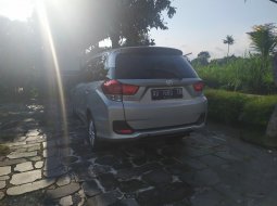 Jual Mobil Honda Mobilio E 2014 Bekas Yogyakarta  3