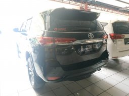 Dijual mobil Toyota Fortuner VRZ 2016 Tambun Bekasi 5