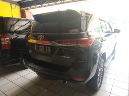 Dijual mobil Toyota Fortuner VRZ 2016 Tambun Bekasi 4