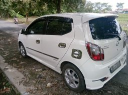 Dijual Cepat Mobil Daihatsu Ayla Type X Tahun 2016 Siap Pakai  6
