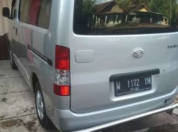 Jual Daihatsu Gran Max 2017 harga murah di Jawa Timur 9