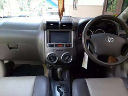 Dijual mobil bekas Toyota Avanza S, Jawa Barat  4