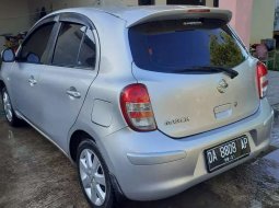 Mobil Nissan March 2012 1.2L XS dijual, Kalimantan Selatan 7