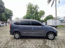 Jambi, jual mobil Daihatsu Xenia Li DELUXE 2010 dengan harga terjangkau 5