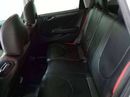 Mobil Honda Jazz 2004 VTEC terbaik di Jawa Barat 6