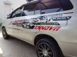 Mobil Toyota Kijang Innova 2005 G dijual, Jawa Barat 4