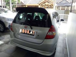 Mobil Honda Jazz 2004 VTEC terbaik di Jawa Barat 2