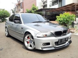 Dijual Mobil Bekas BMW 3 Series 325i 2001 di DKI Jakarta 8