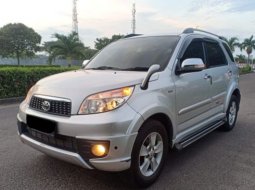 Dijual mobil Toyota Rush TRD Sportivo AT 2014 Silver di Bekasi 5