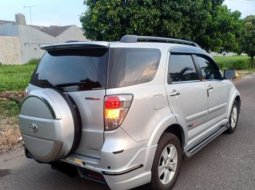 Dijual mobil Toyota Rush TRD Sportivo AT 2014 Silver di Bekasi 10