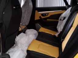 Dijual Mobil Lamborghini Urus 4.0 L 2020, DKI Jakarta 7