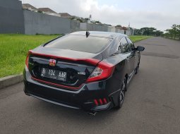 Jual Mobil Honda Civic Turbo ES Prestige 2018 Terawat di DIY Yogyakarta 6